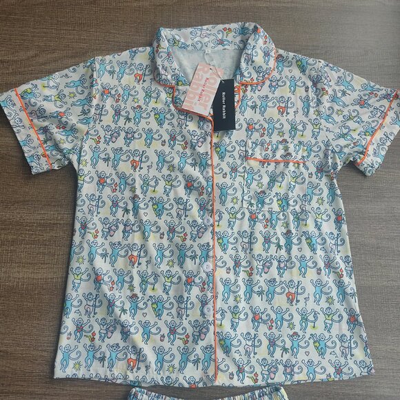 Roller Rabbit Pajamas Set - Picture 2 of 7